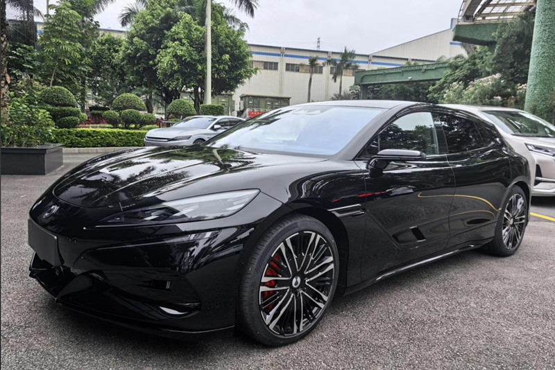 Denza Z9 GT Black Warrior Edition Didedahkan dengan Perasaan Pertempuran