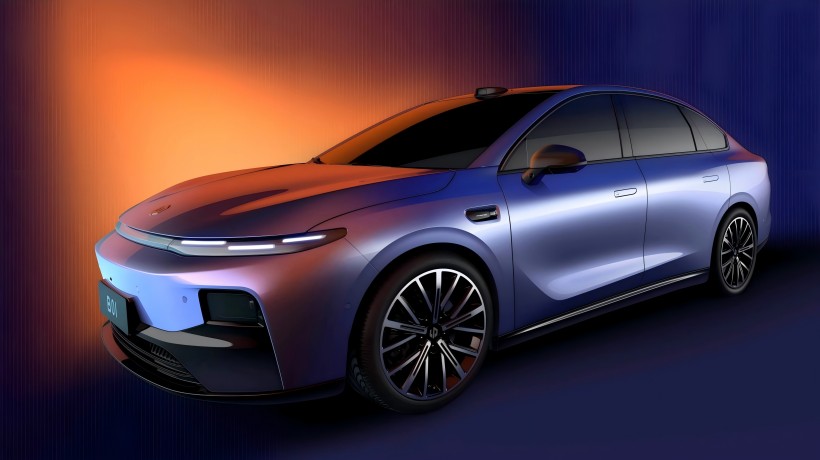 Leapmotor B01, yang diposisikan sebagai sedan pertengahan, ditetapkan untuk membuat debutnya di Shanghai Auto Show. Imej rasmi model Leapmotor B01 telah dikeluarkan.